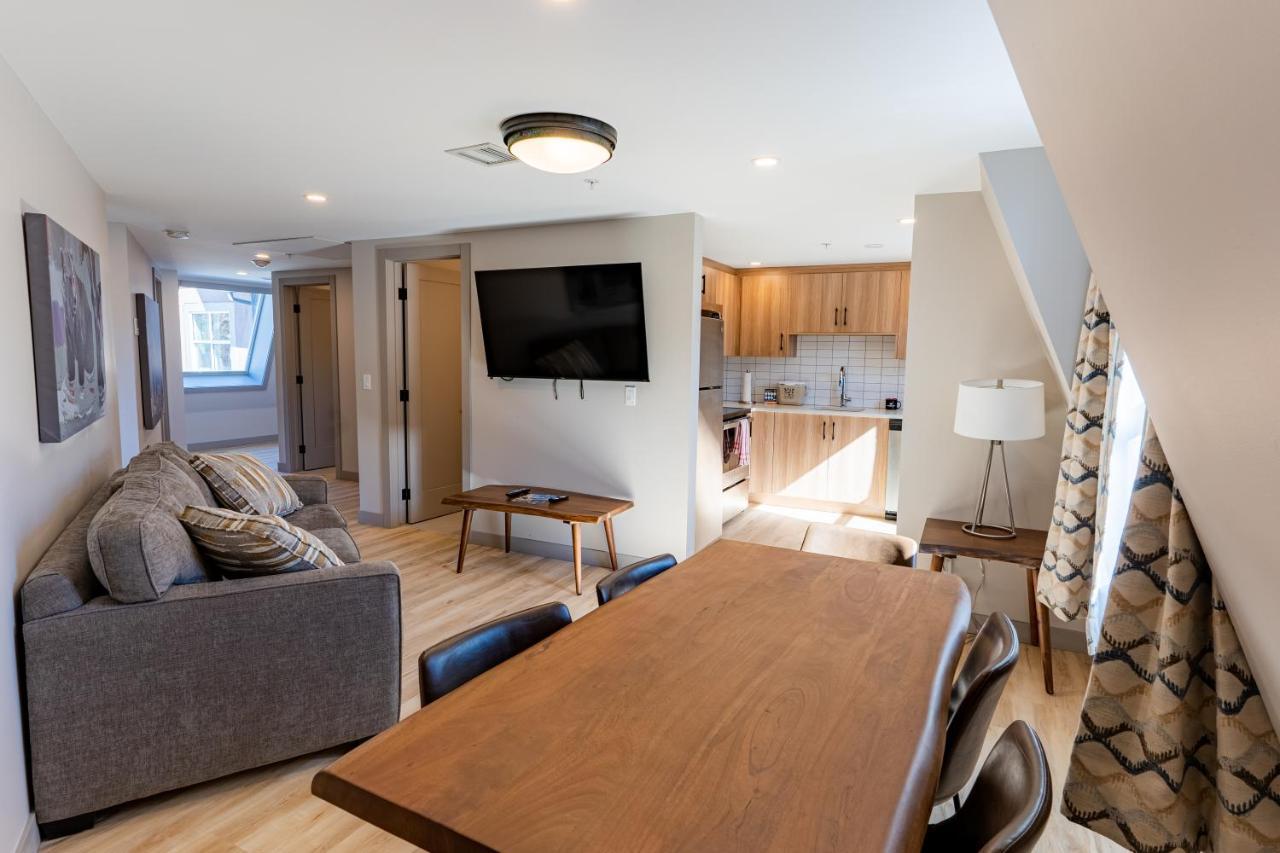 Basecamp Suites Банфф Екстер'єр фото